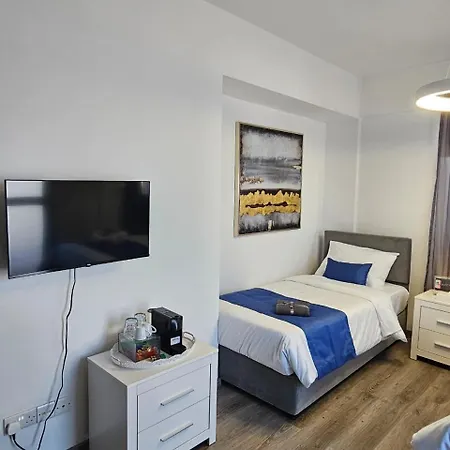 Appartement 11 Suites - Panorama Studio